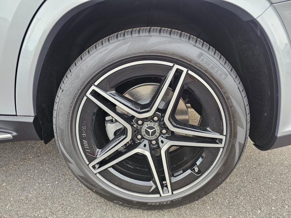 Used 2026 Mercedes-Benz GLS 450 GLS  450 image 9