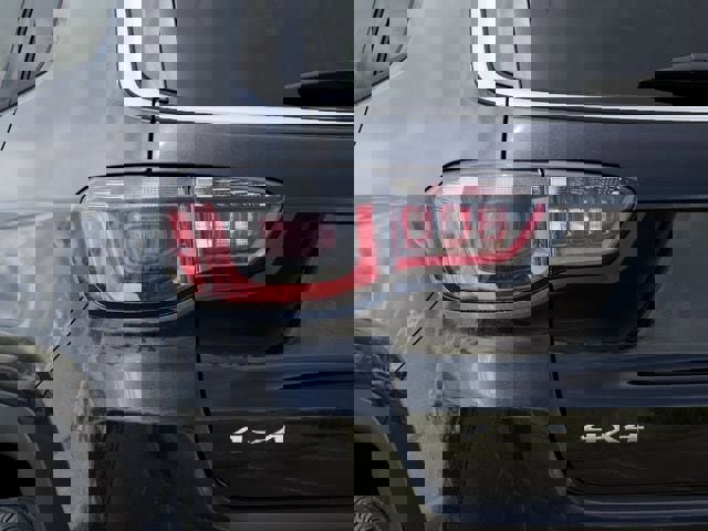 New 2026 Jeep Compass Limited image 5