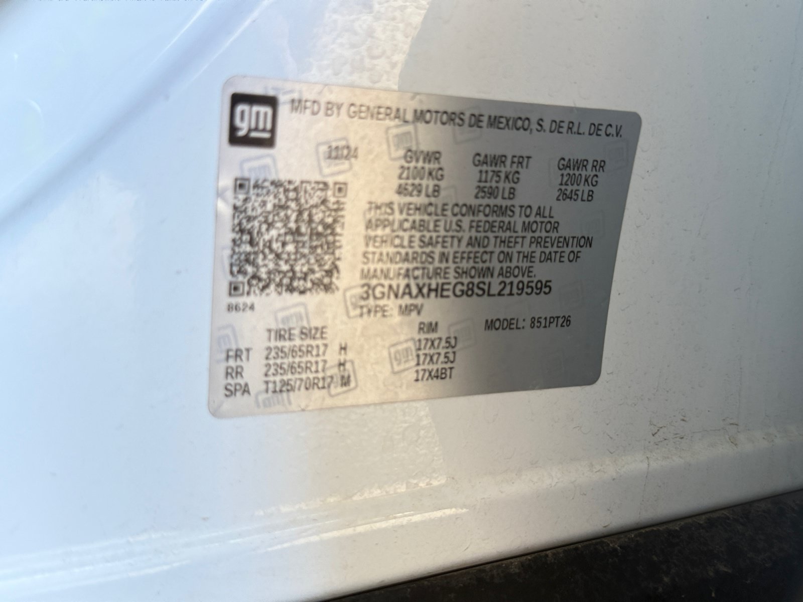 Used 2025 Chevrolet Equinox LT FWD image 16