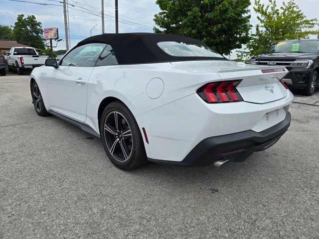 Used 2024 Ford Mustang Premium image 5