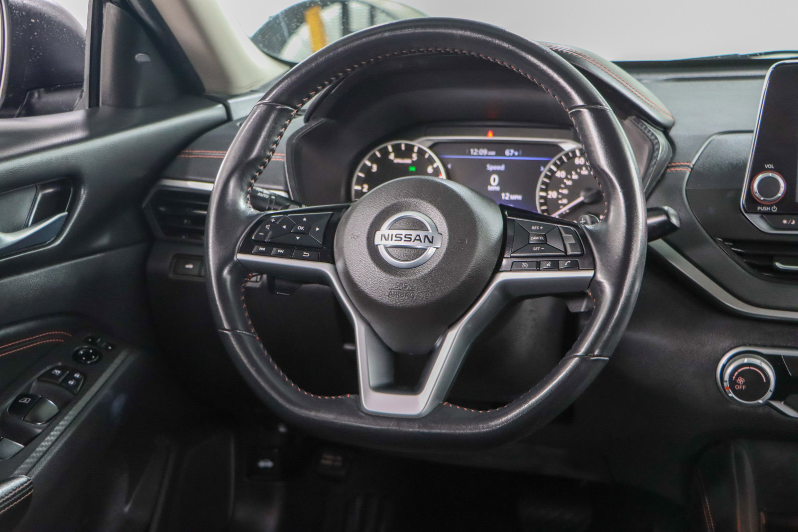 Used 2021 Nissan Altima 2.5 SR image 12