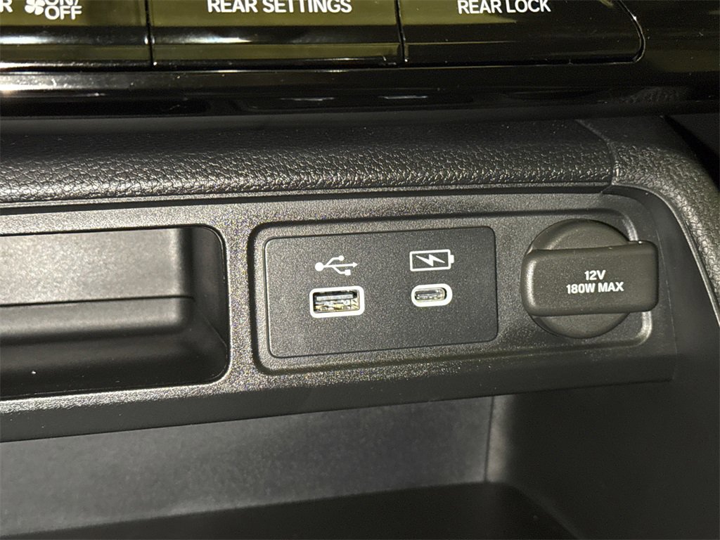 New 2025 Honda Pilot Elite image 29