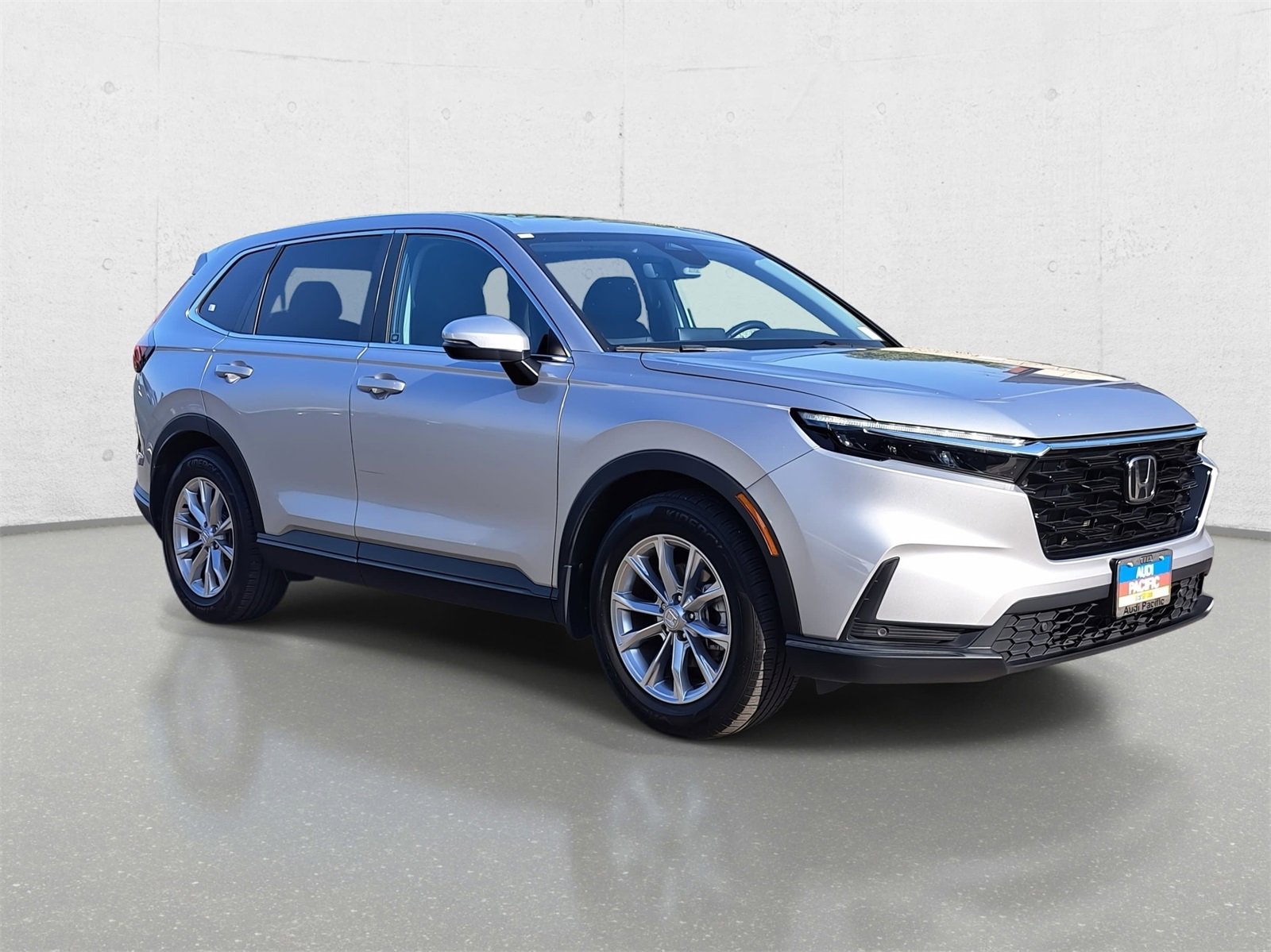 Used 2023 Honda CR-V EX-L image 3