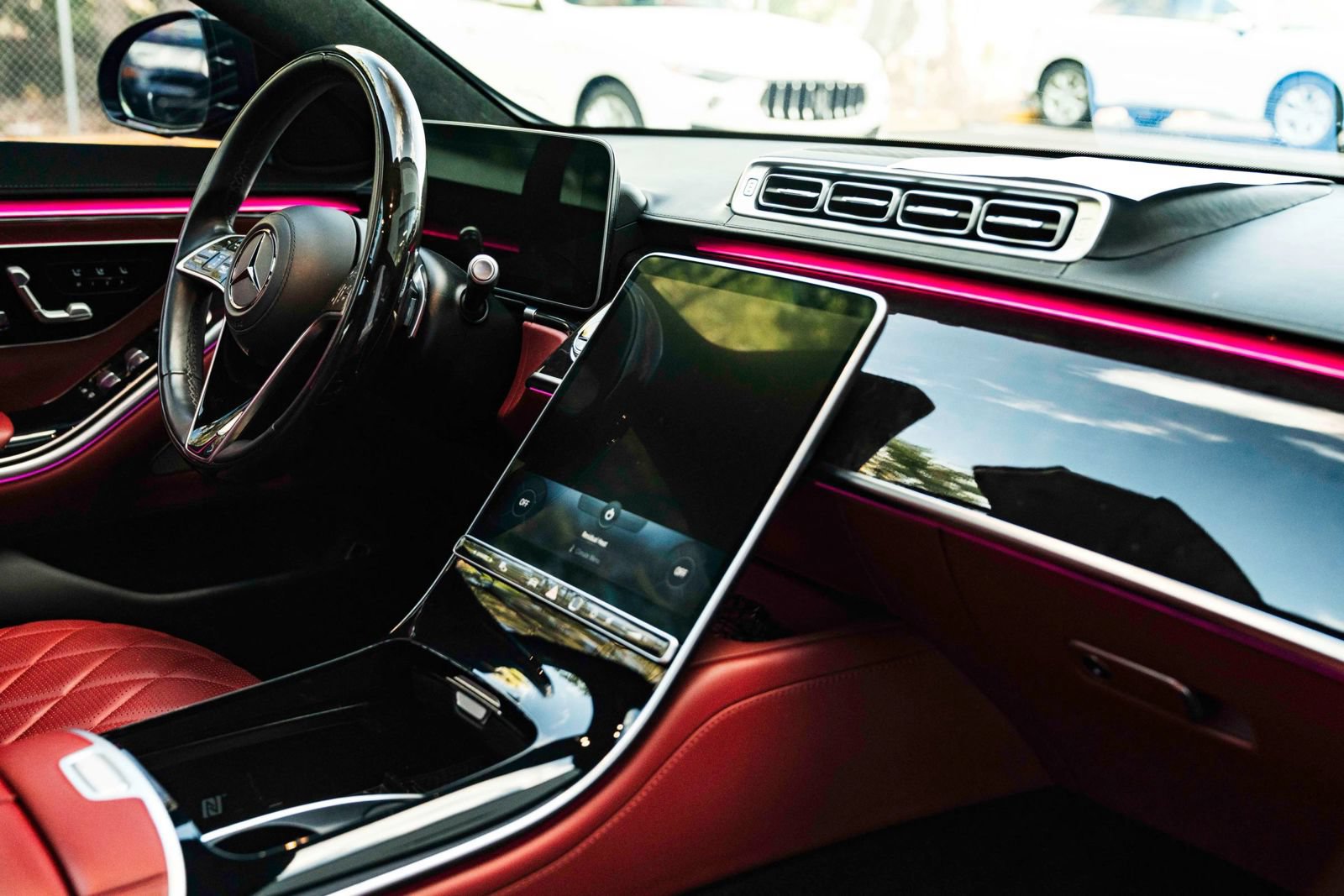 Used 2023 Mercedes-Benz S 500 4MATIC image 23