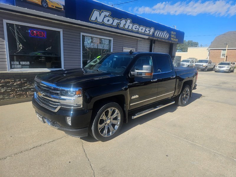 Used 2018 Chevrolet Silverado 1500 High Country image 5