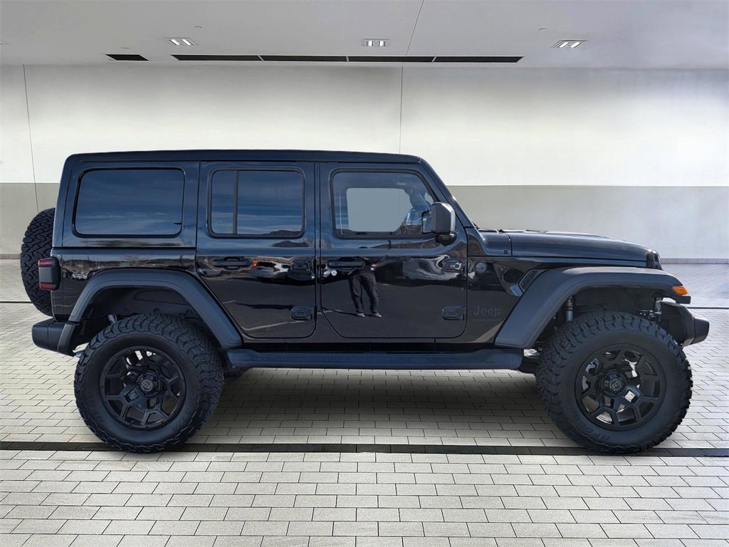 Used 2025 Jeep Wrangler Sport S image 6
