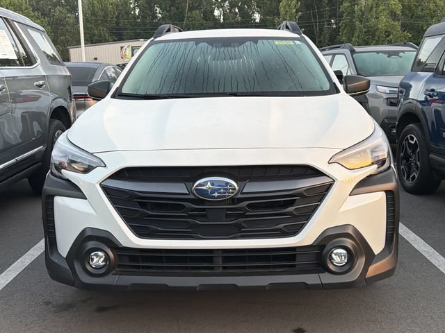 Certified 2025 Subaru Outback AWD/4WD image 4