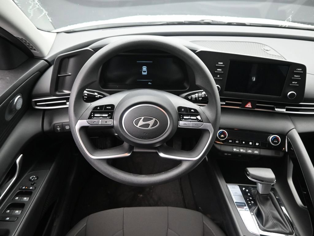 New 2026 Hyundai Elantra Blue image 22