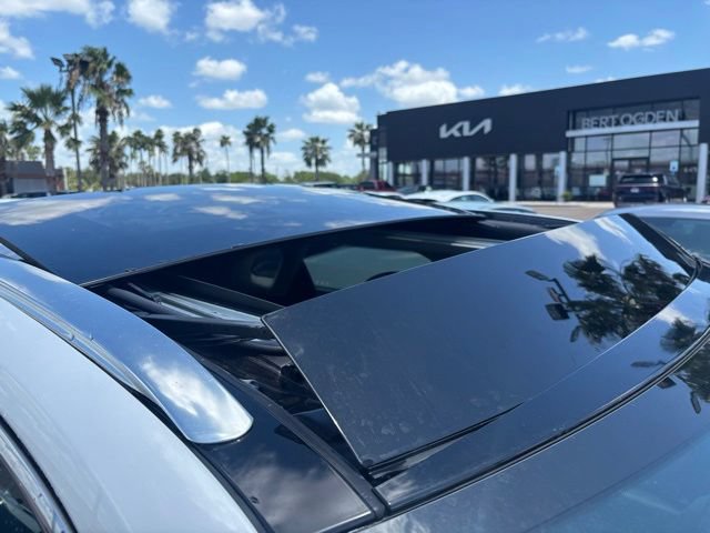 Used 2021 Lexus RX 450h AWD w/ Luxury Package image 7
