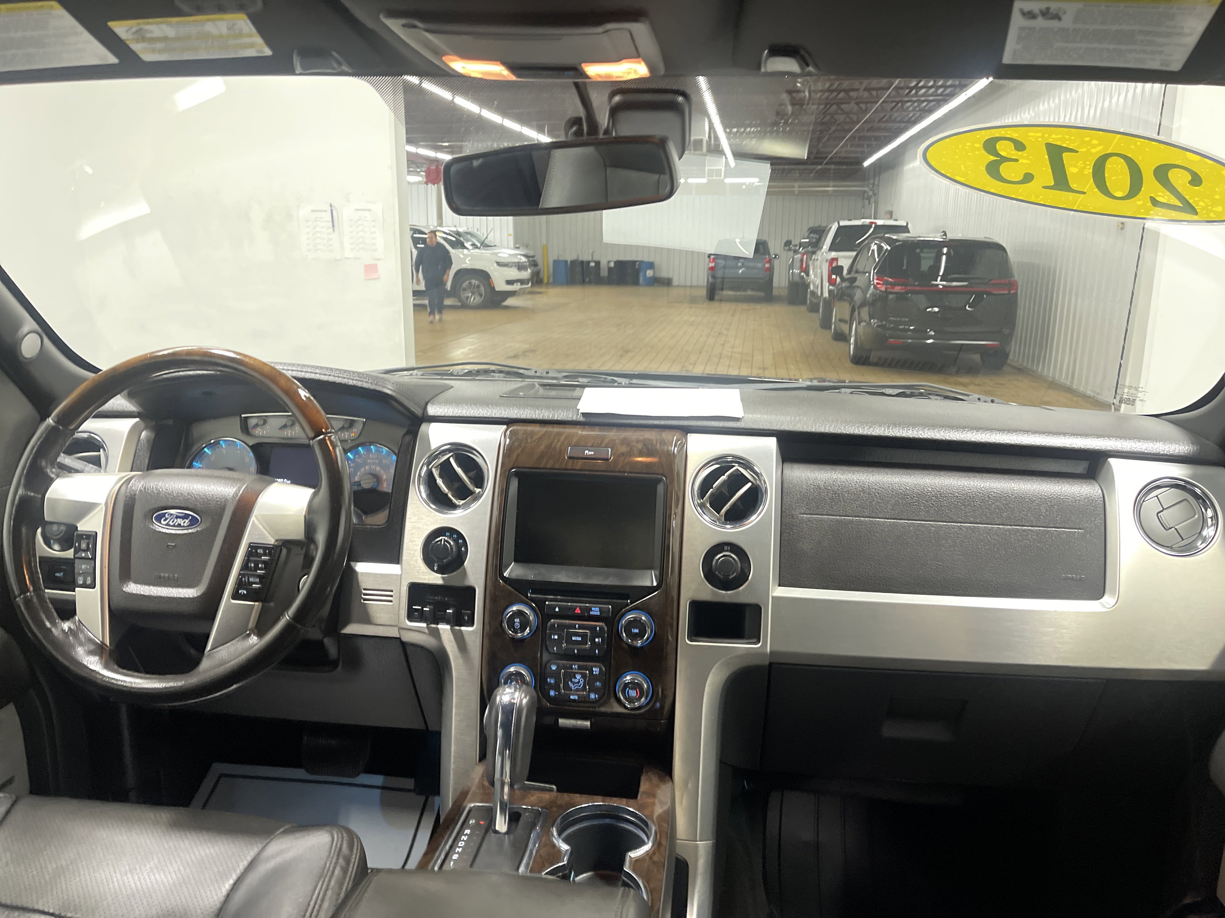 Used 2013 Ford F150 Platinum w/ Max Trailer Tow Pkg image 22