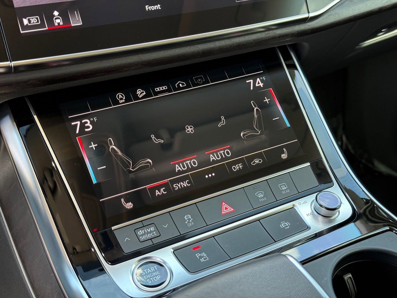 Used 2023 Audi Q8 Premium image 24