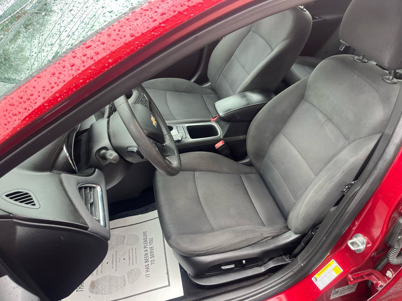 Used 2018 Chevrolet Cruze LT w/ Convenience Package FWD image 24