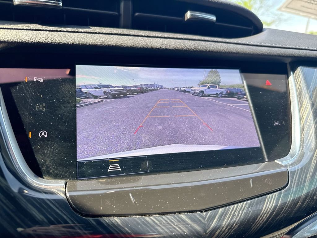 Used 2023 Cadillac XT6 Premium Luxury w/ LPO, Floor Liner Package AWD/4WD image 16