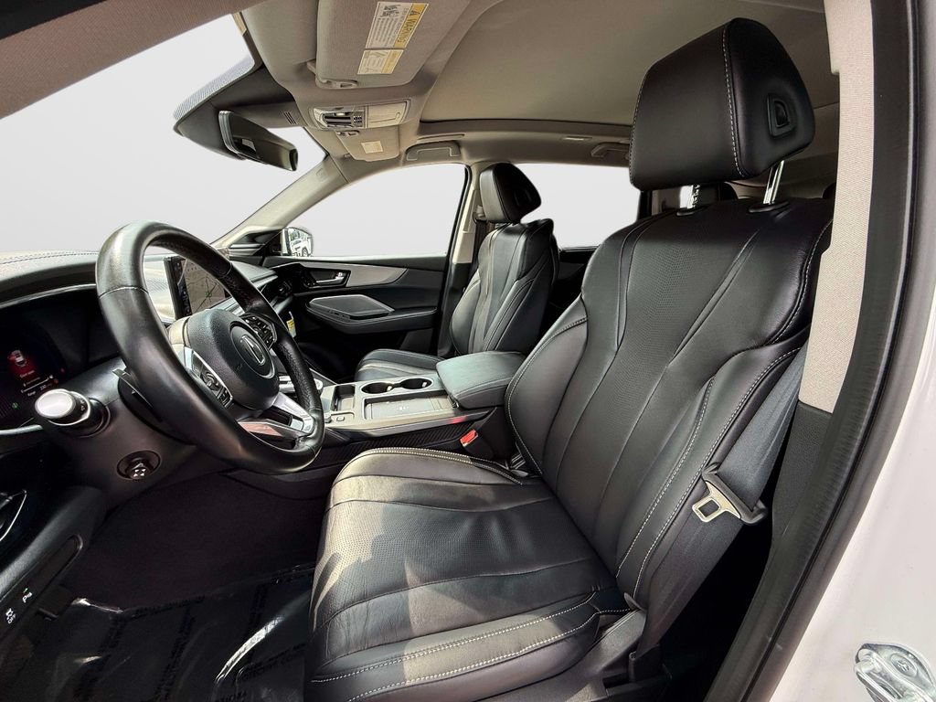 Certified 2025 Acura MDX w/ Technology Package AWD/4WD image 15