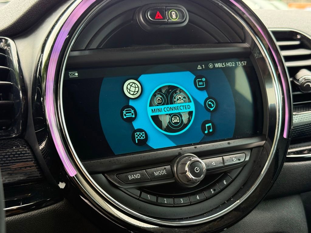 Used 2019 MINI Cooper Clubman FWD image 17