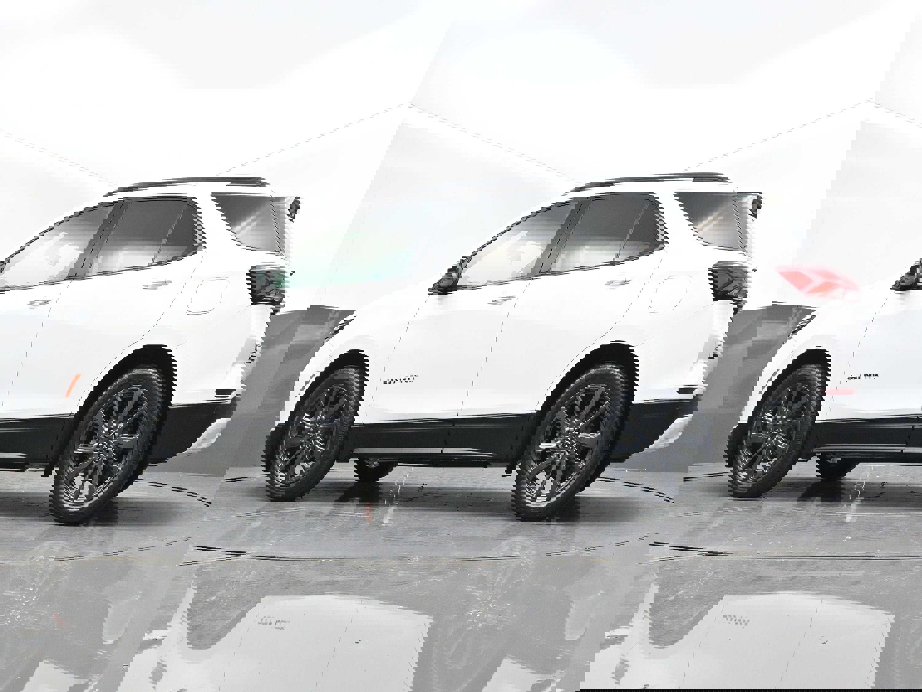 Used 2024 Chevrolet Equinox RS image 43