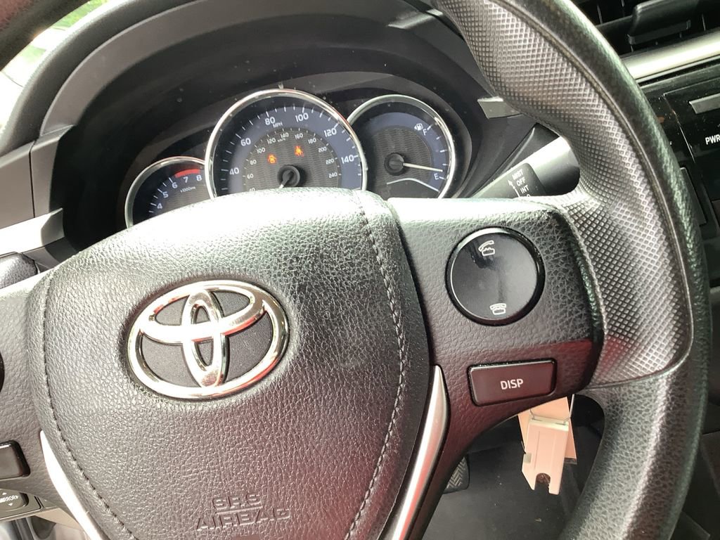Used 2014 Toyota Corolla L image 20