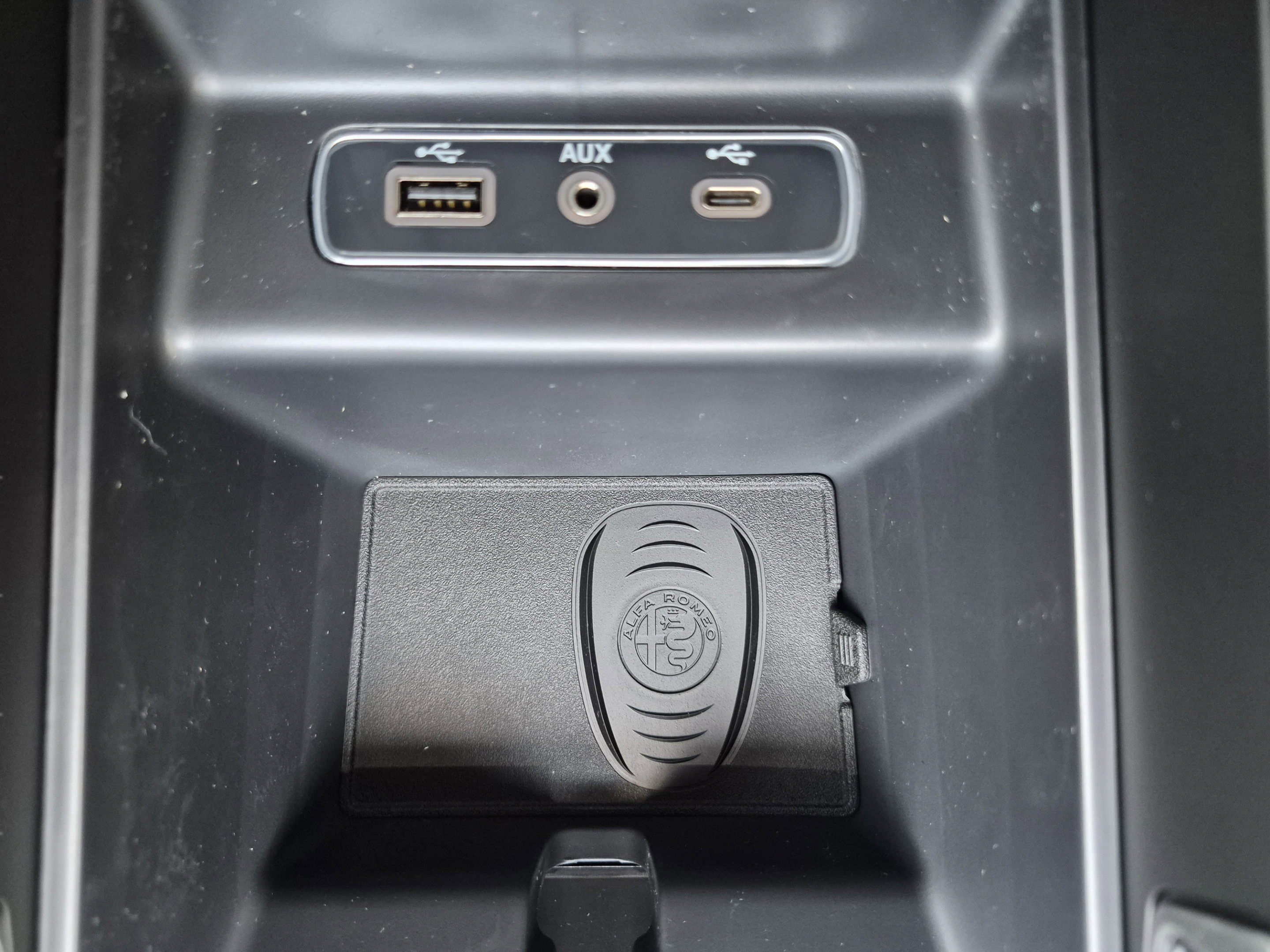 New 2026 Alfa Romeo Giulia w/ Driving Assist Package RWD image 27