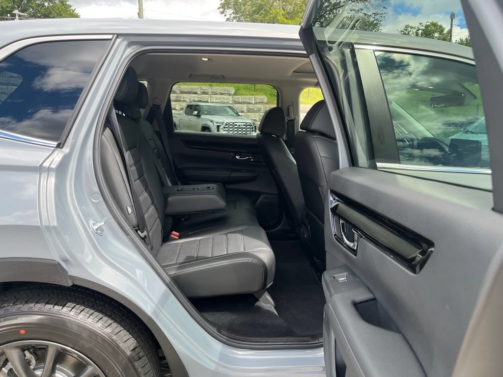 Used 2026 Honda CR-V EX-L image 11