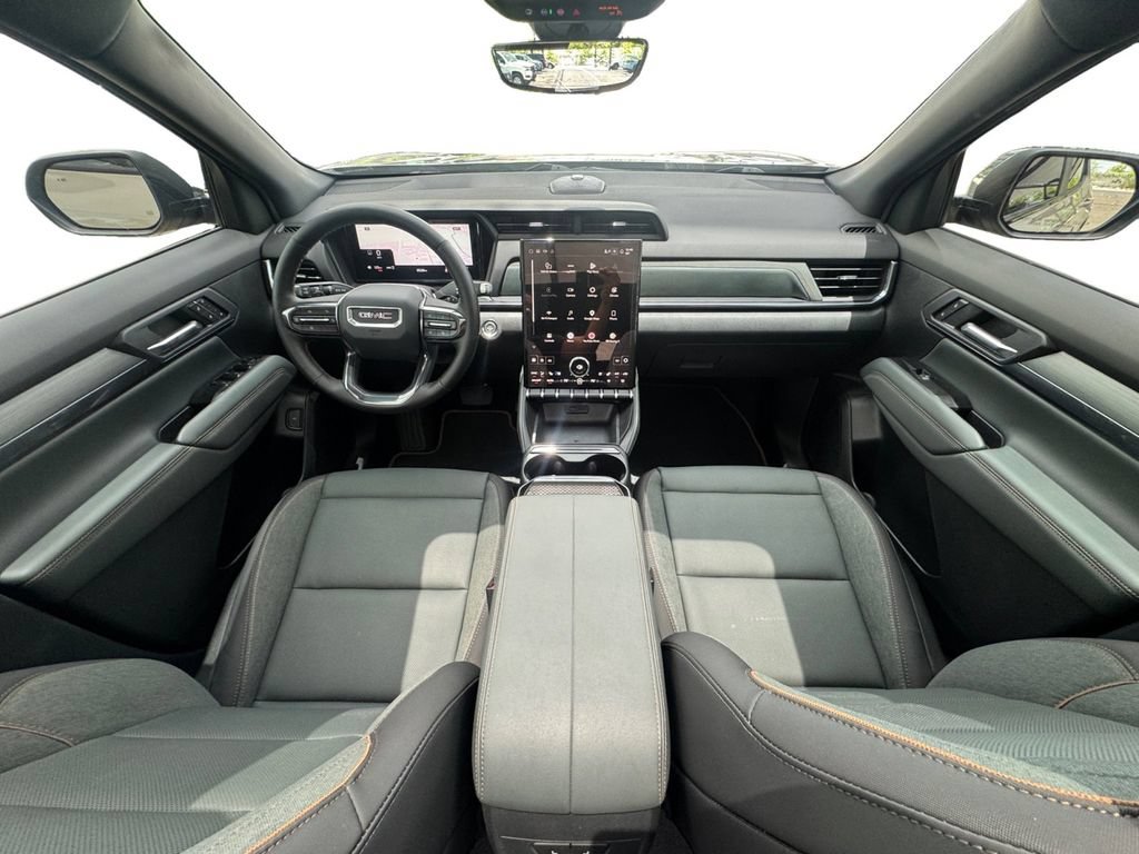Used 2026 GMC Terrain AT4 w/ Convenience Package III AWD/4WD image 12