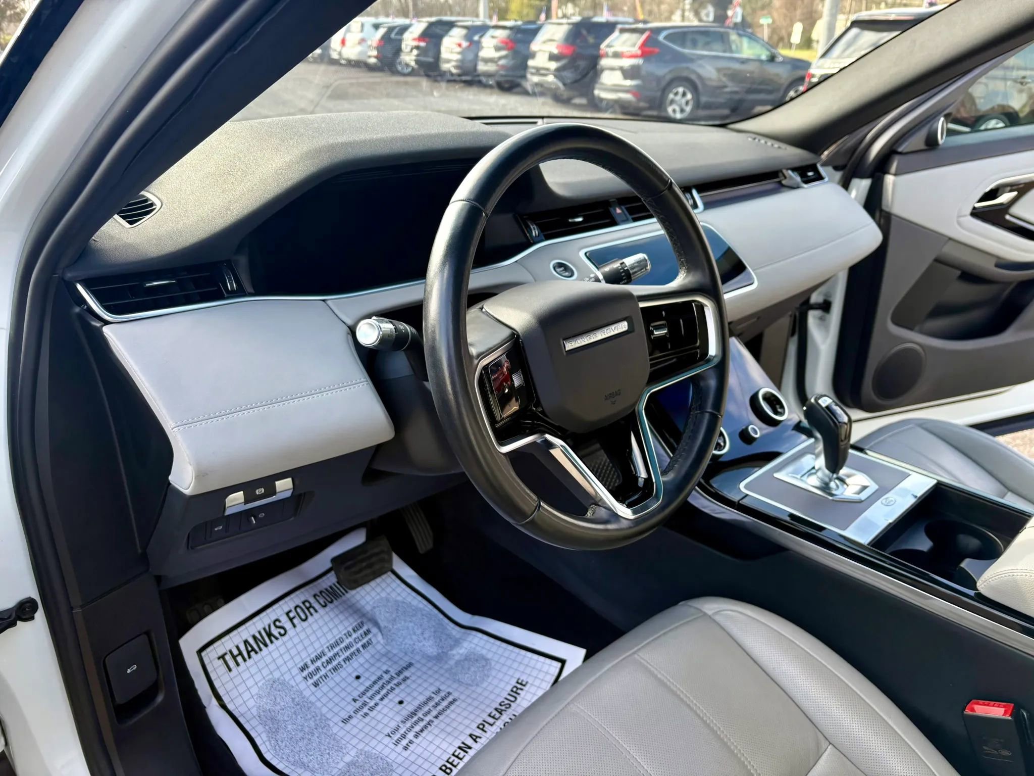Used 2021 Land Rover Range Rover Evoque SE AWD/4WD image 17