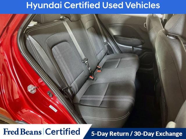 Certified 2025 Hyundai Venue SEL FWD image 16