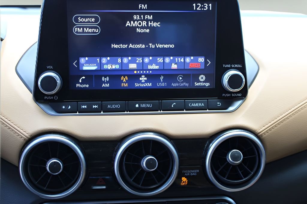 Used 2022 Nissan Sentra SV w/ SV Premium Package image 15