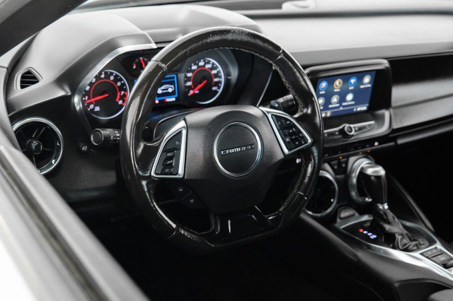 Used 2019 Chevrolet Camaro LT RWD image 13