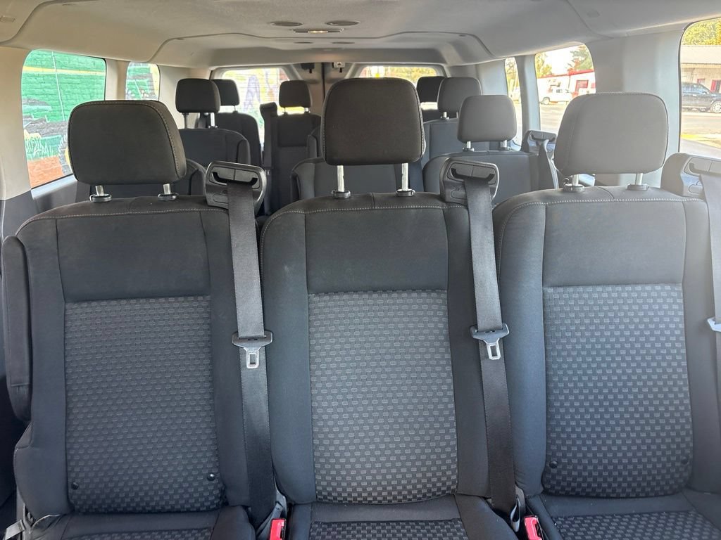 Used 2023 Ford Transit 350 XLT RWD image 18