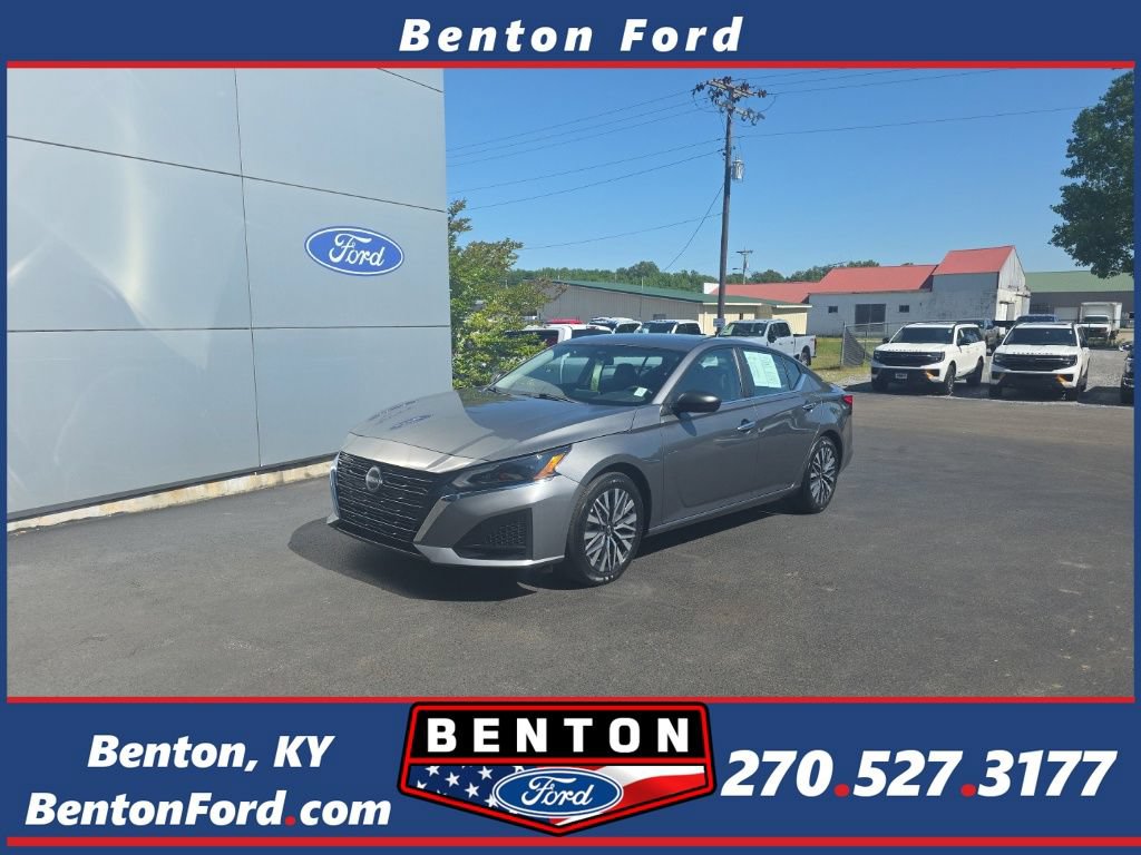 Used 2025 Nissan Altima 2.5 SV