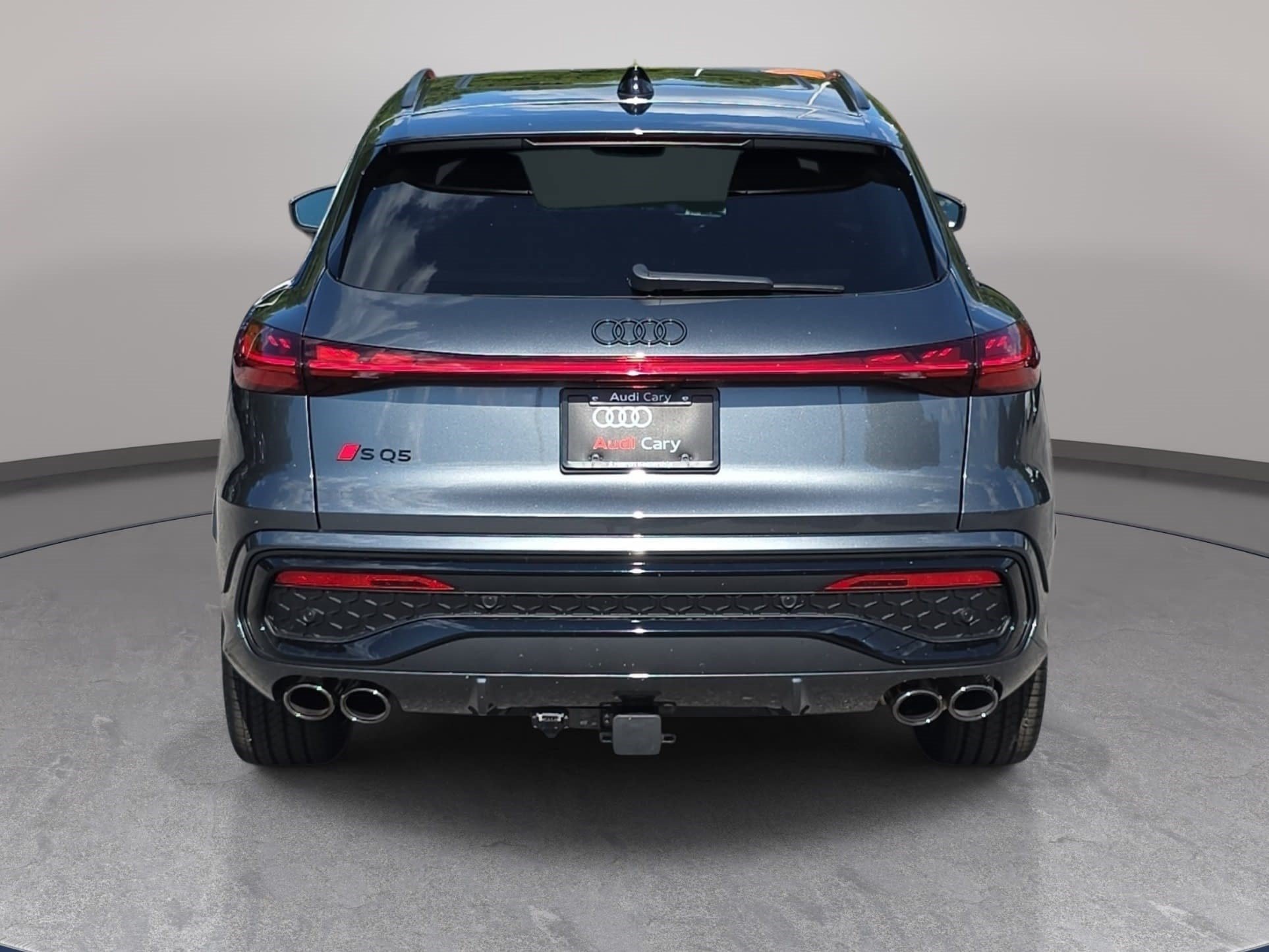 New 2026 Audi SQ5 Prestige AWD/4WD image 6