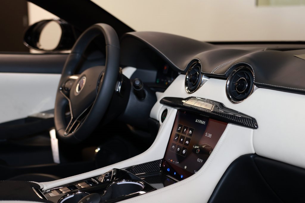New 2025 Karma Revero Luxury image 18