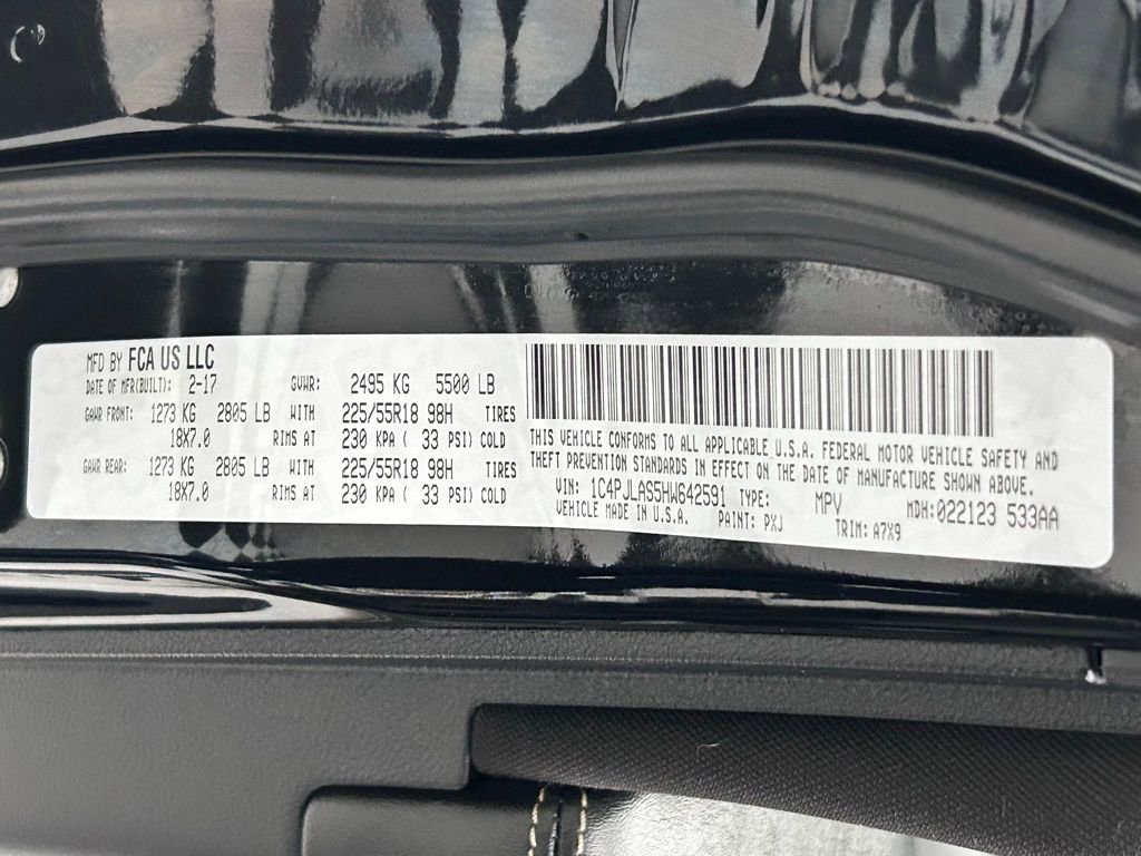 Used 2017 Jeep Cherokee Altitude image 22