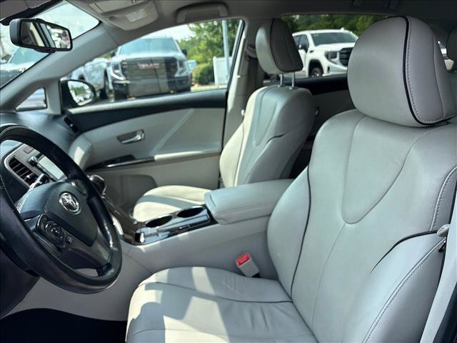 Used 2014 Toyota Venza XLE FWD image 18