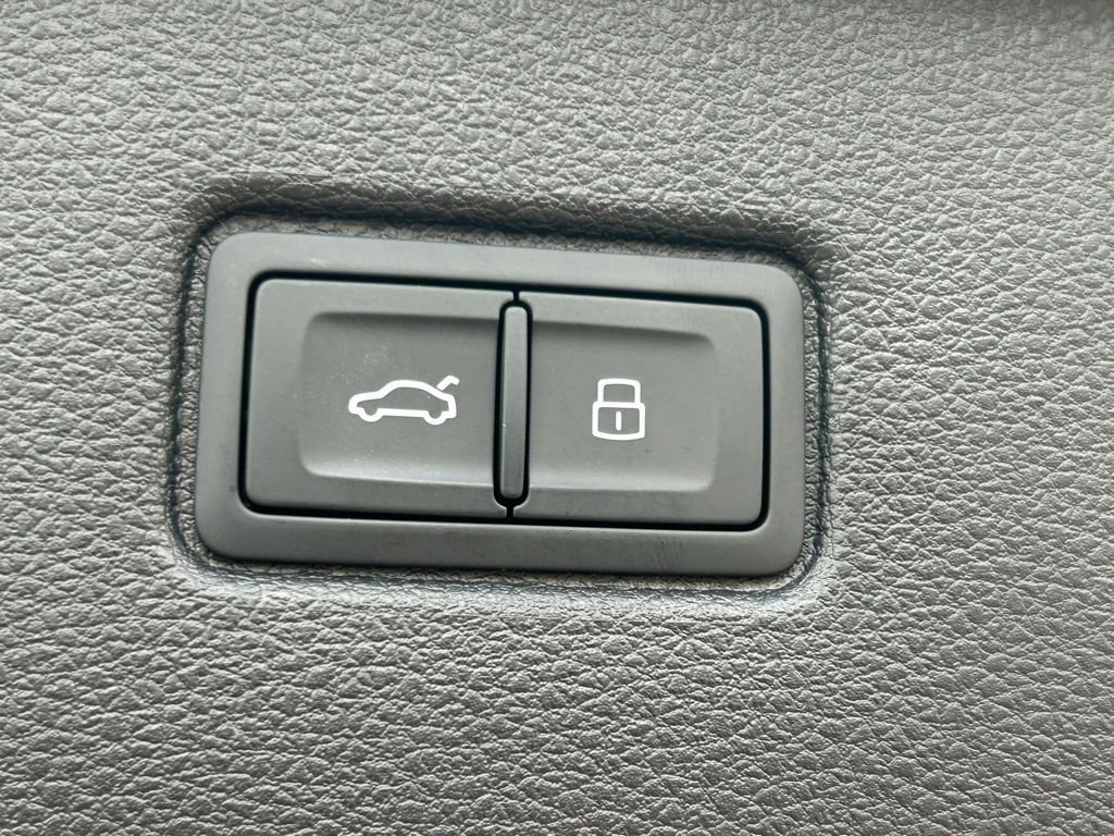 New 2025 Audi Q7 3.0T Premium Plus image 43