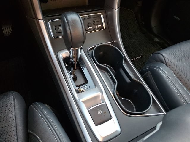 Used 2019 Subaru Ascent Limited AWD/4WD image 16