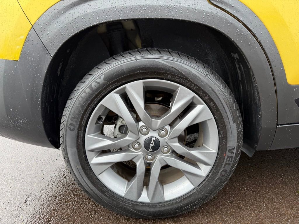 Used 2022 Kia Seltos S image 10