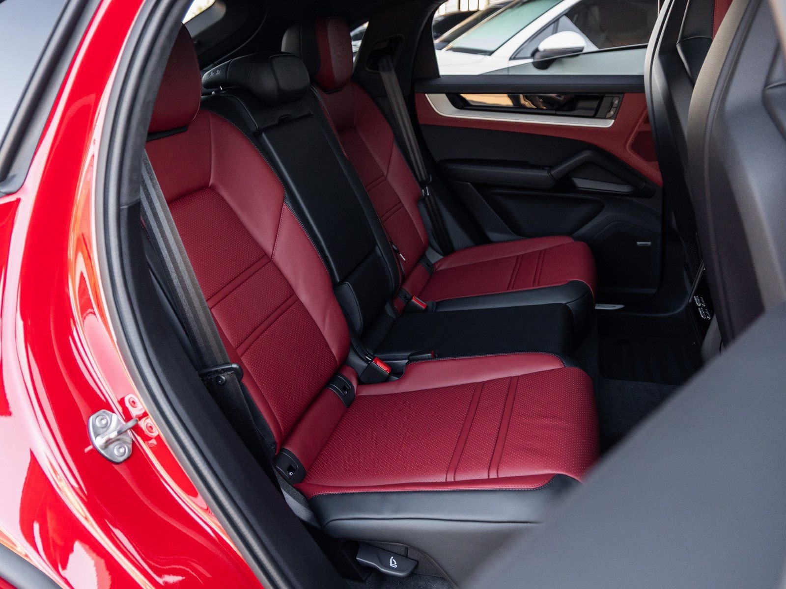 New 2026 Porsche Cayenne S image 45