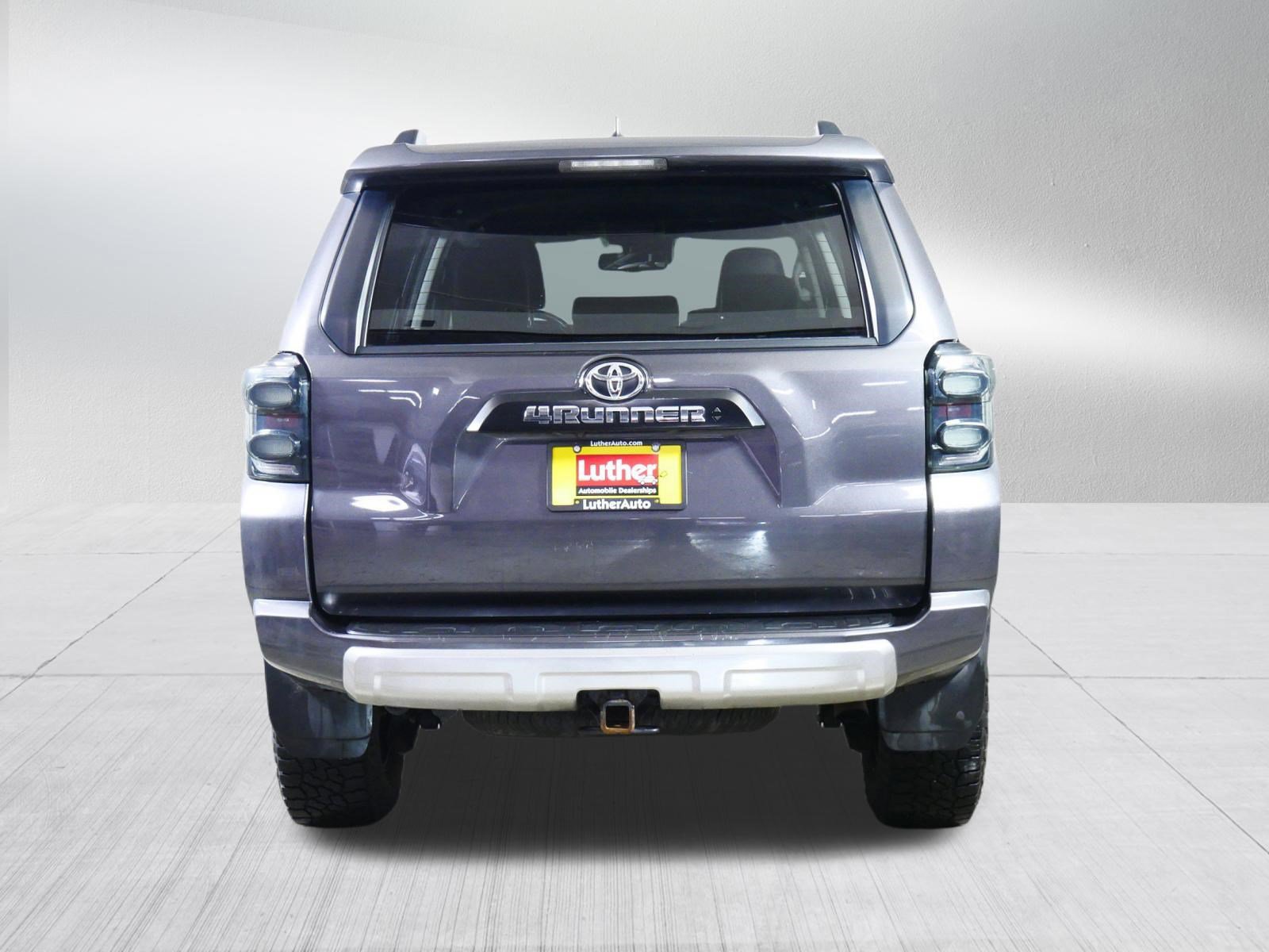 Used 2020 Toyota 4Runner TRD Off-Road Premium image 6