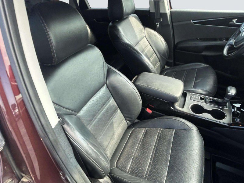 Used 2019 Kia Sorento EX AWD/4WD image 23