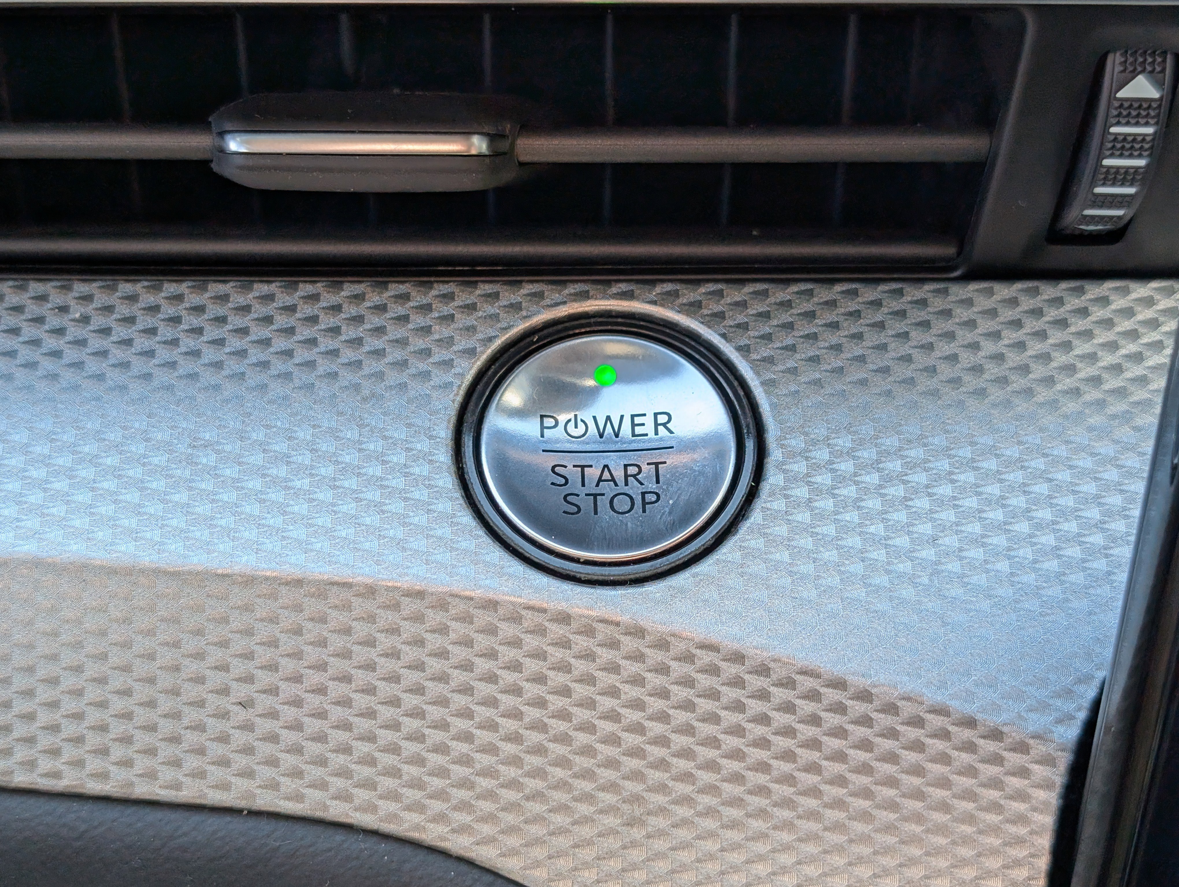 Certified 2023 Ford Mustang Mach-E Select image 25