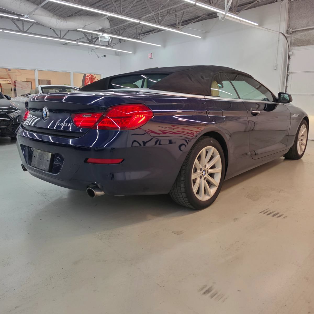 Used 2014 BMW 640i Convertible RWD image 6