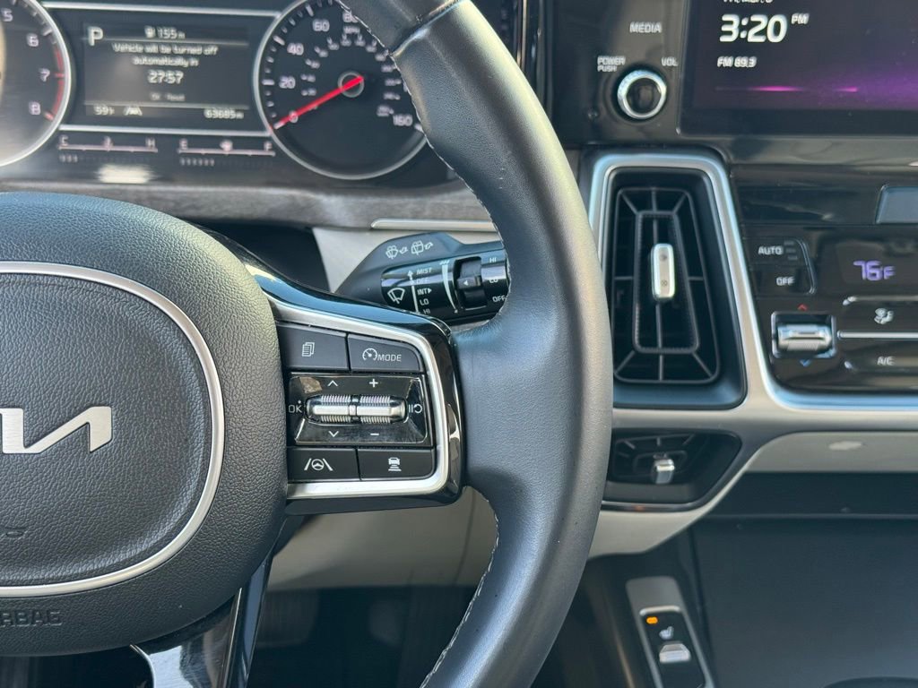 Used 2023 Kia Sorento X-Line EX image 18