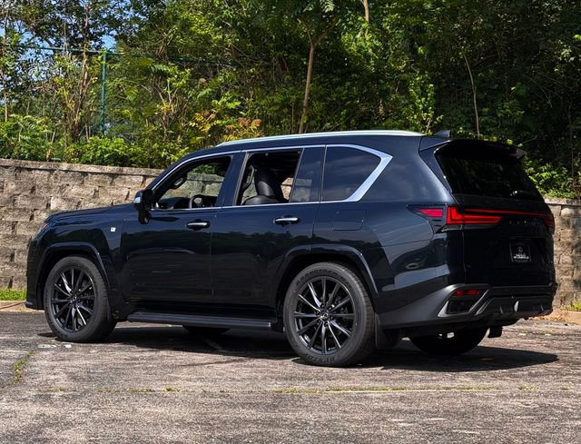 New 2026 Lexus LX 600 F Sport AWD/4WD image 7
