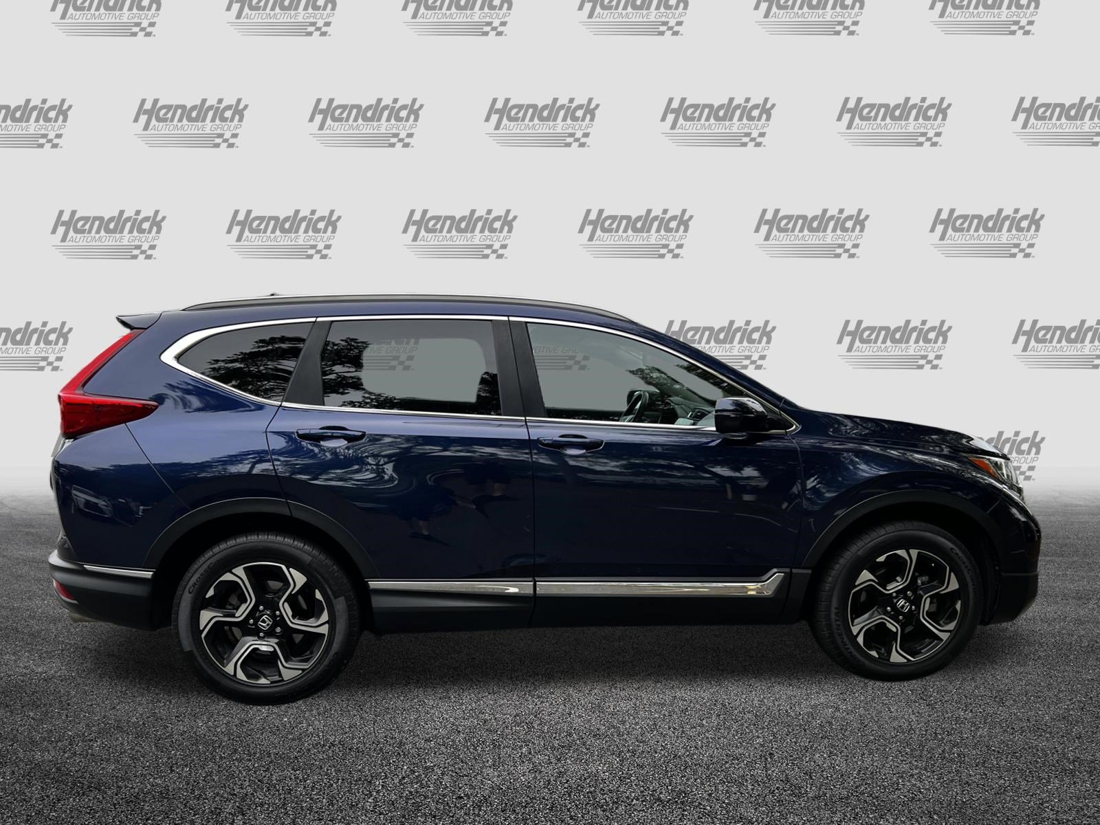 Used 2017 Honda CR-V Touring image 10
