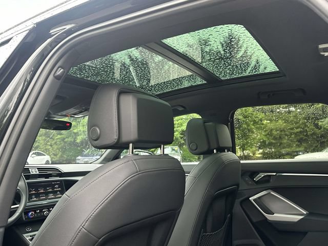 Used 2023 Audi Q3 2.0T Premium Plus w/ Premium Plus Package AWD/4WD image 19