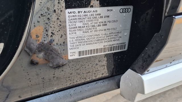 Used 2024 Audi Q5 2.0T Premium w/ Convenience Package image 33