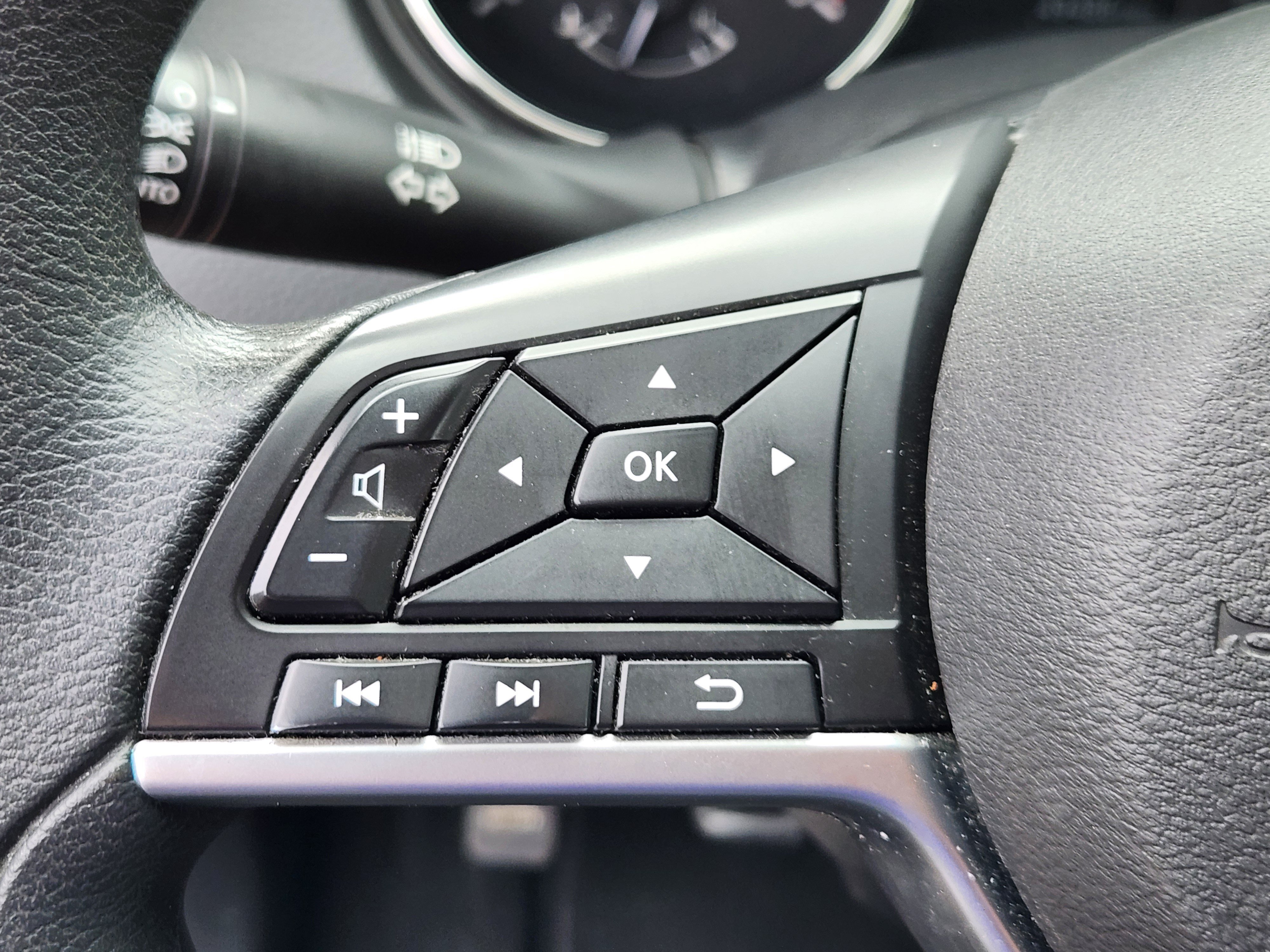 Certified 2022 Nissan Rogue Sport S AWD/4WD image 21