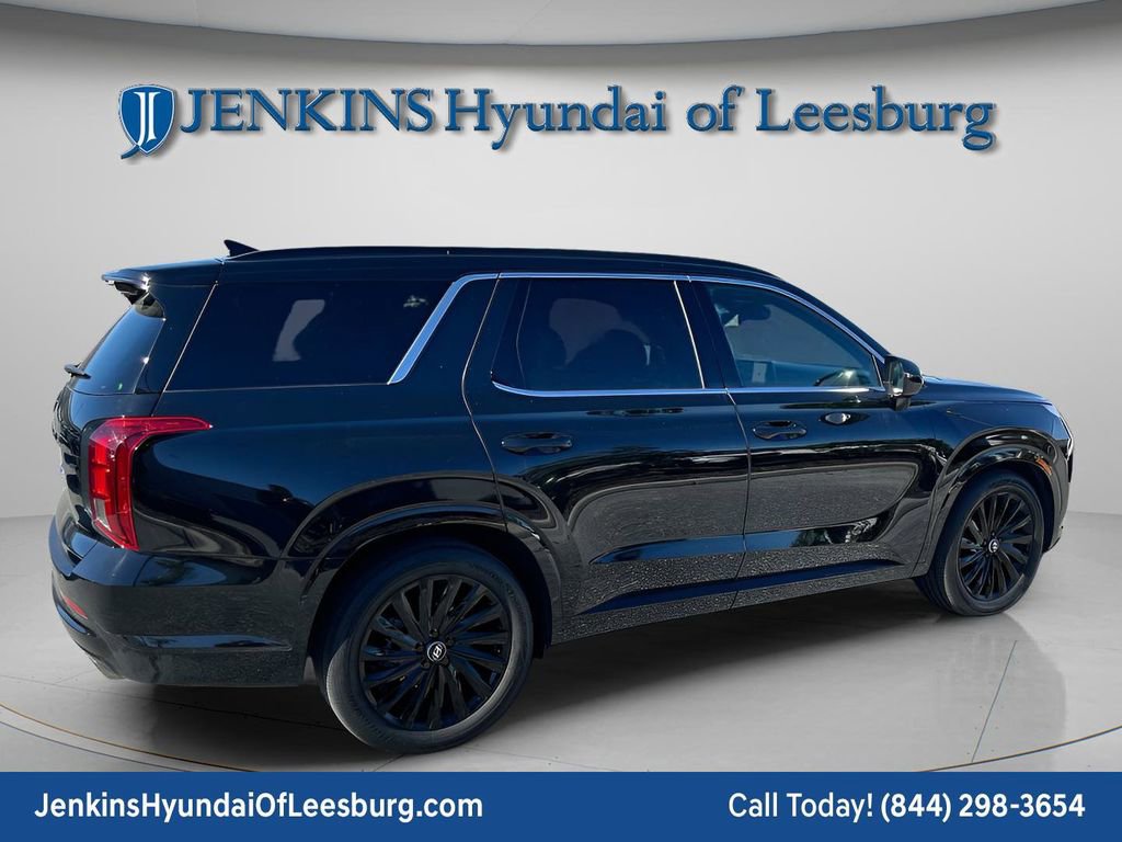 Used 2024 Hyundai Palisade Calligraphy image 4