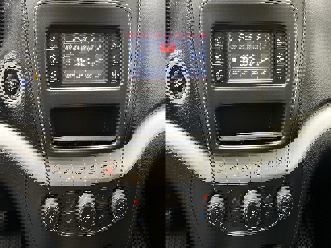 Used 2019 Dodge Journey SE image 16